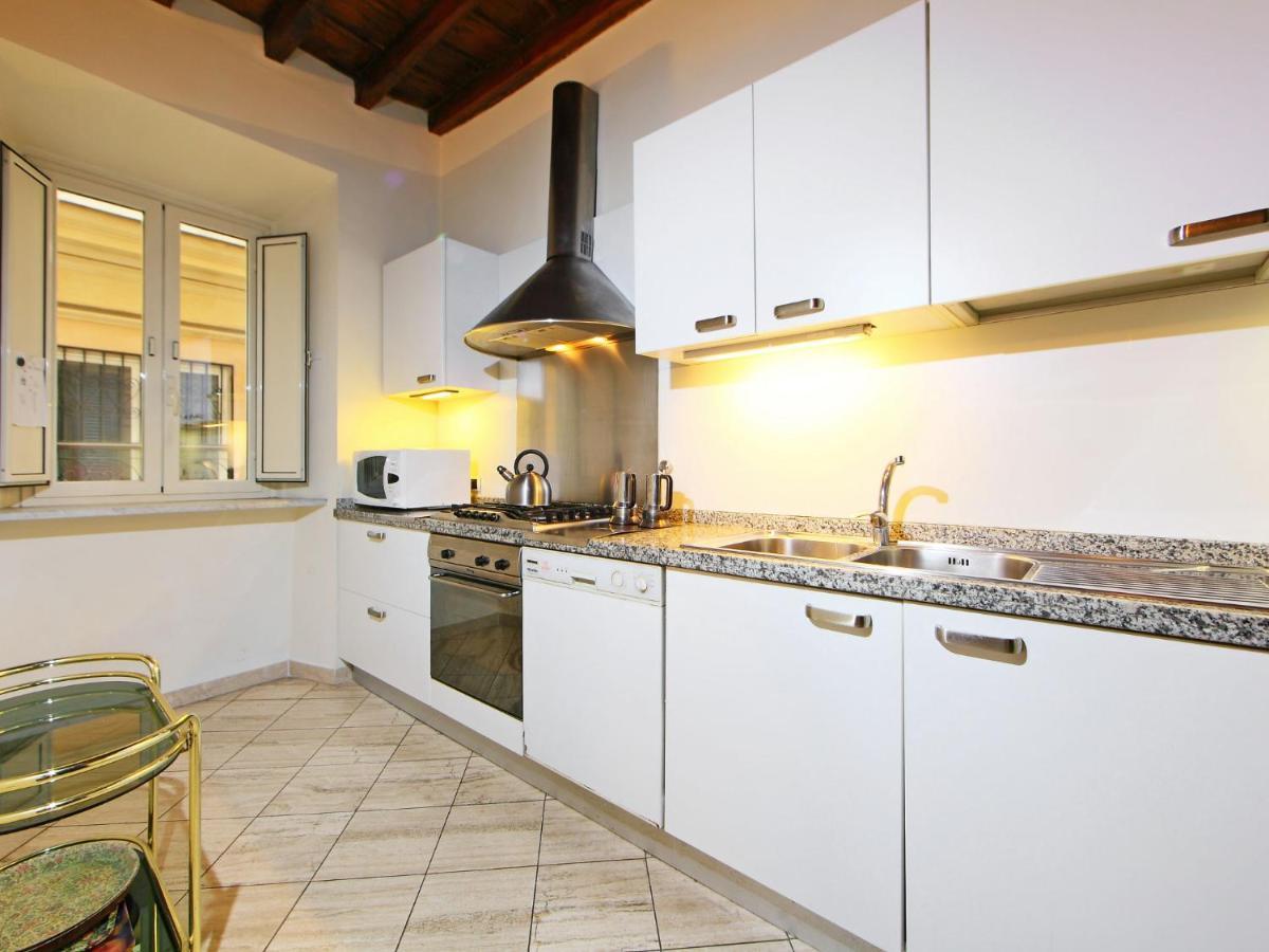 Apartment Vittorio Emanuele By Interhome Roma Ngoại thất bức ảnh