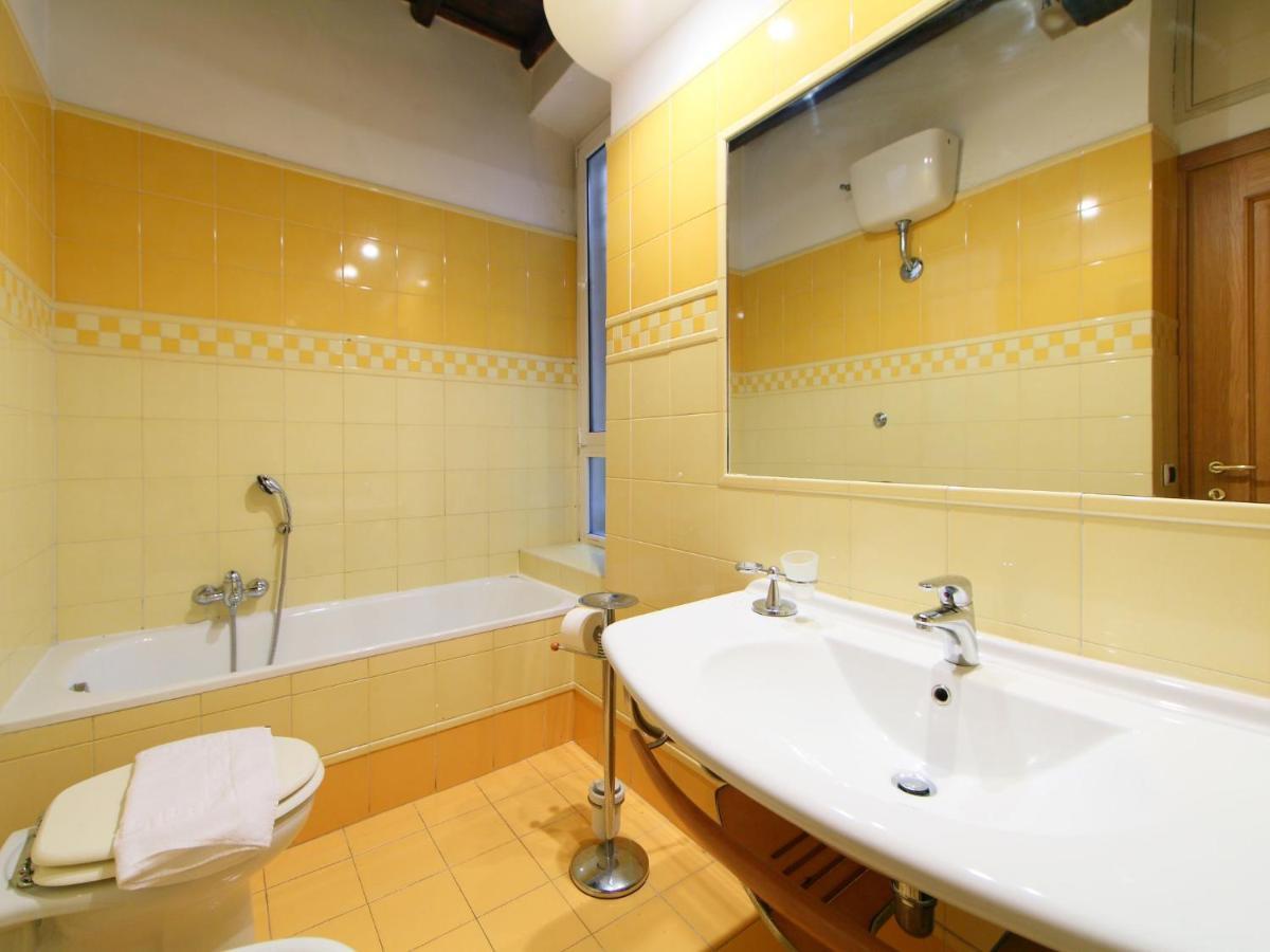 Apartment Vittorio Emanuele By Interhome Roma Ngoại thất bức ảnh