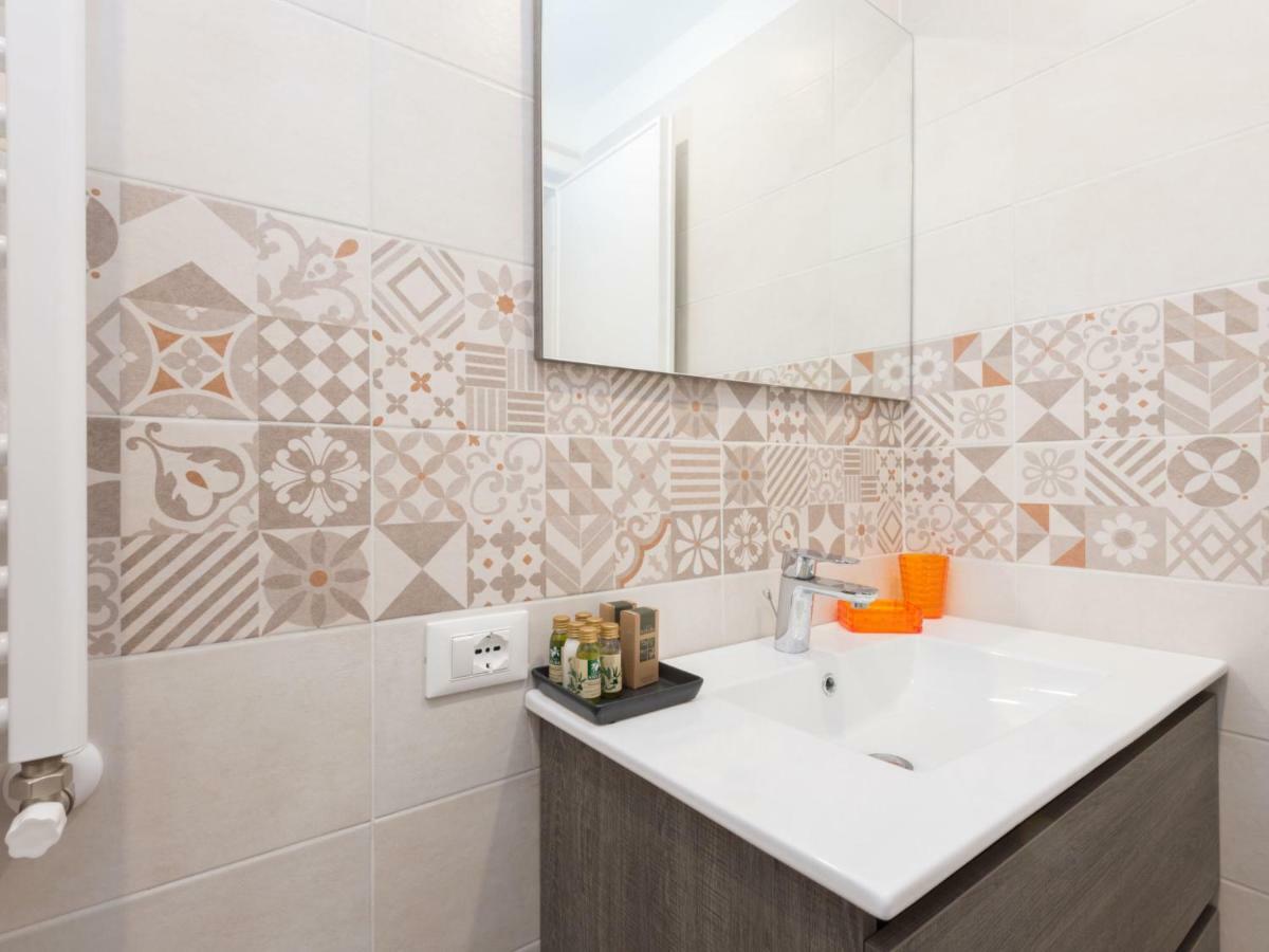 Apartment Vittorio Emanuele By Interhome Roma Ngoại thất bức ảnh